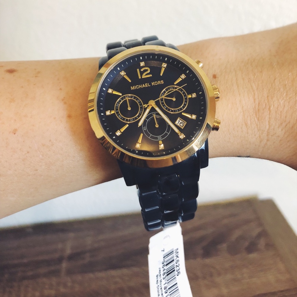 MK watch